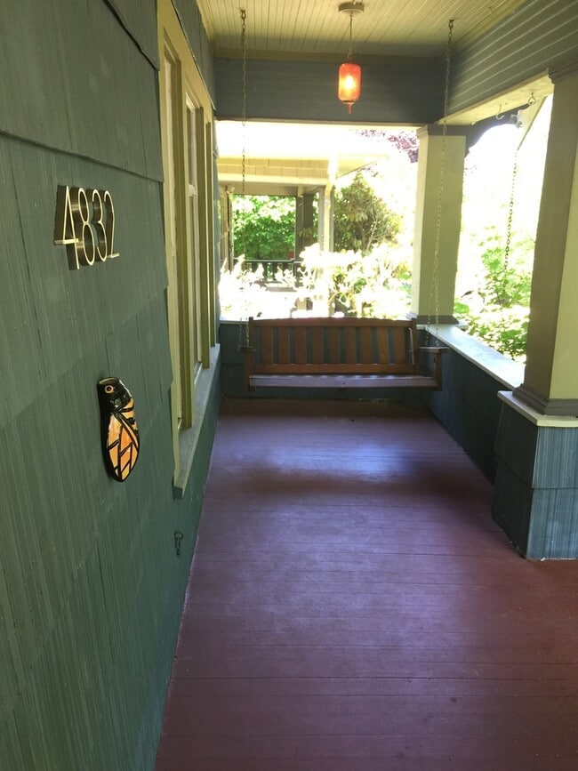 Photo - 2 Weeks Free! Classic Portland Charm with Sunroom and Deck in the Heart of SE, Garbage and Gas In...
