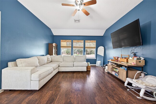 Photo - 10391 Royal Magnolia Dr