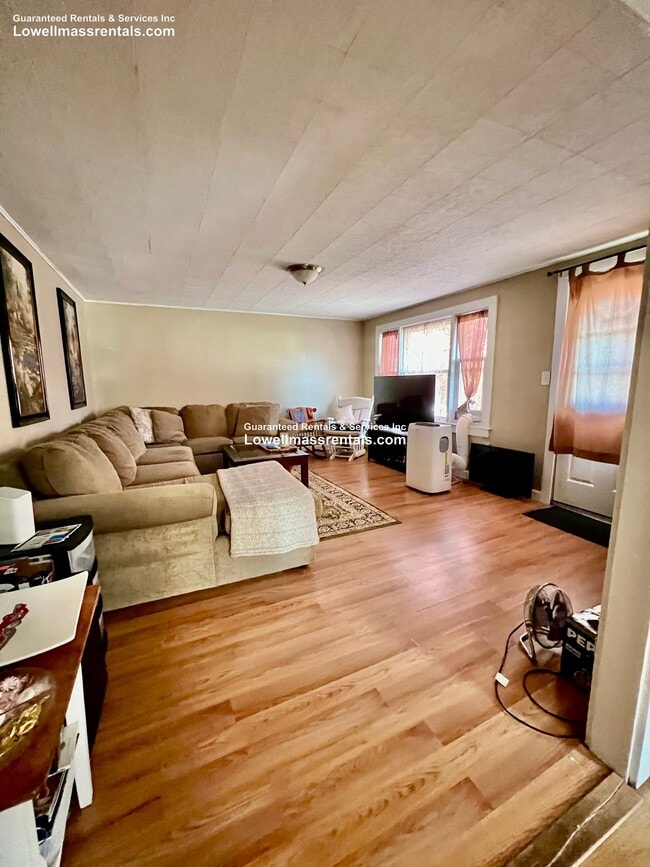 Photo - 48 Alma St