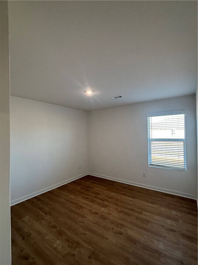 Photo - 3081 Laredo Ln