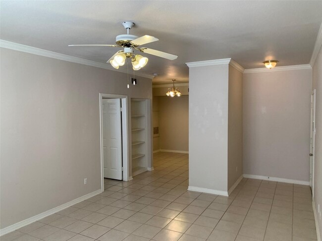 Photo - 2255 Braeswood Park Dr Unit 223