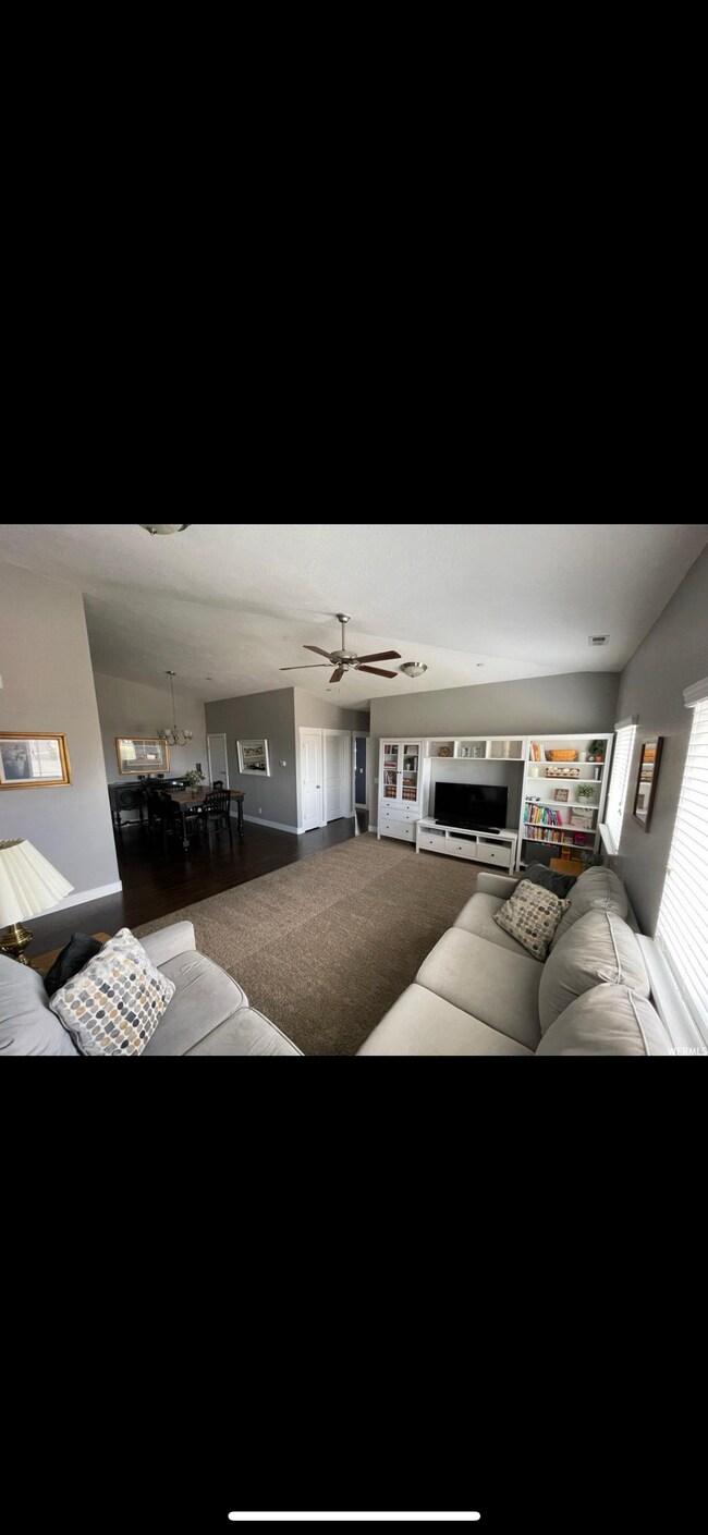 Photo - 1951 N Crest Rd Unit 1951 n crest rd