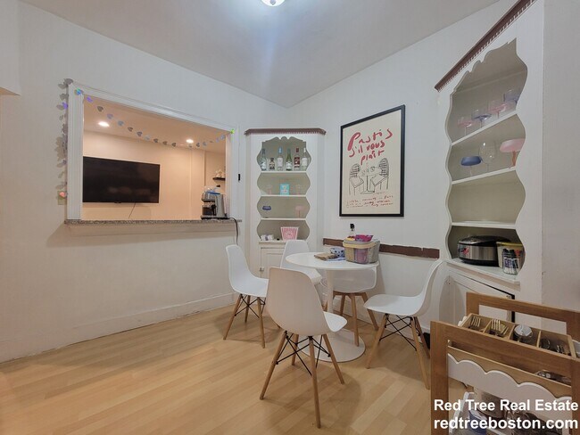 Photo - 60 Egmont St Unit 5