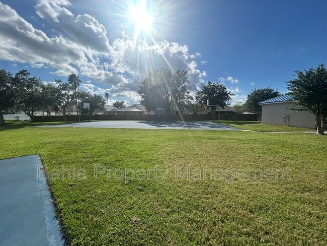 Photo - 1309 Horsemint Ln