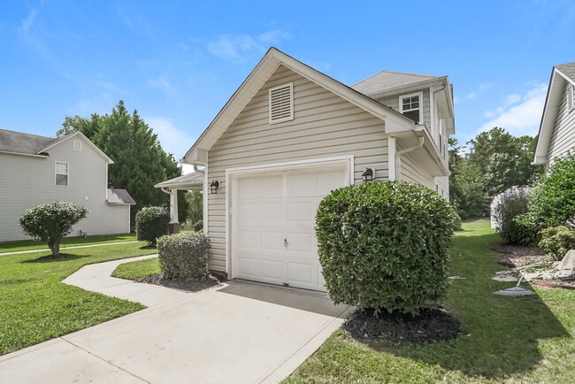 Photo - 734 Ablow Dr