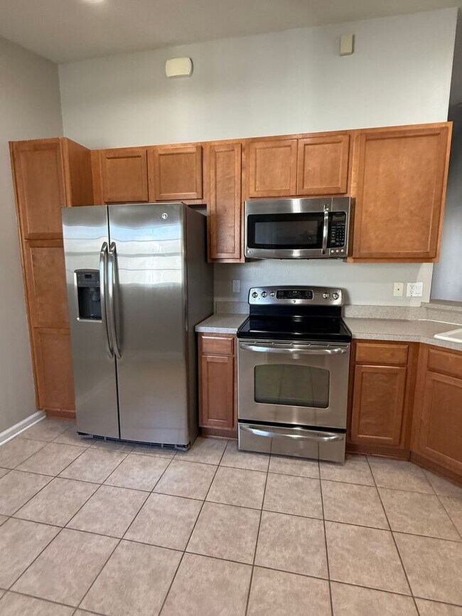 Photo - 3BR 2BA w/ Screened Patio + Pool/Gym Access in Gated Villa Serena