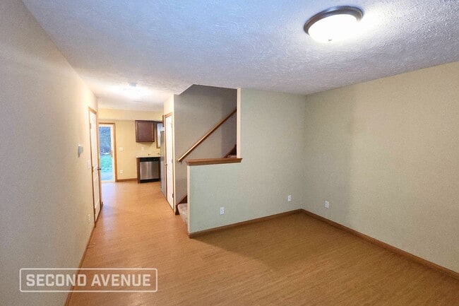 Photo - 433 Station 44 Pl