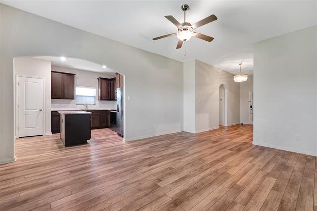 Photo - 1800 Tyne Way
