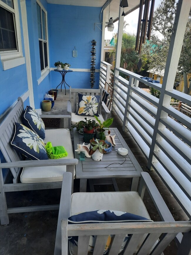 Photo - 512 Phoenix Ave