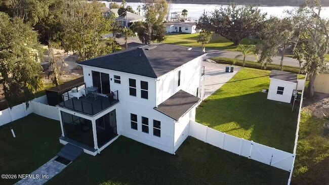 Photo - 5395 Heckscher Dr