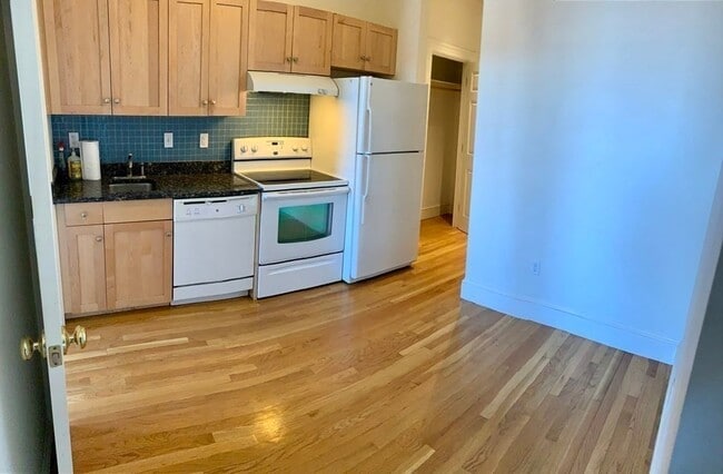 Photo - 483 Beacon St Unit 77