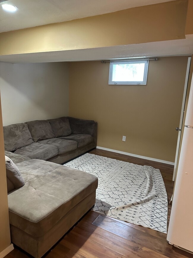 Photo - 11 Krivel Crescent