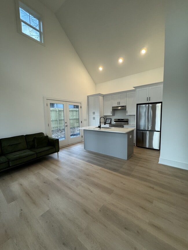 Photo - 2569 Hosea L Williams Dr SE