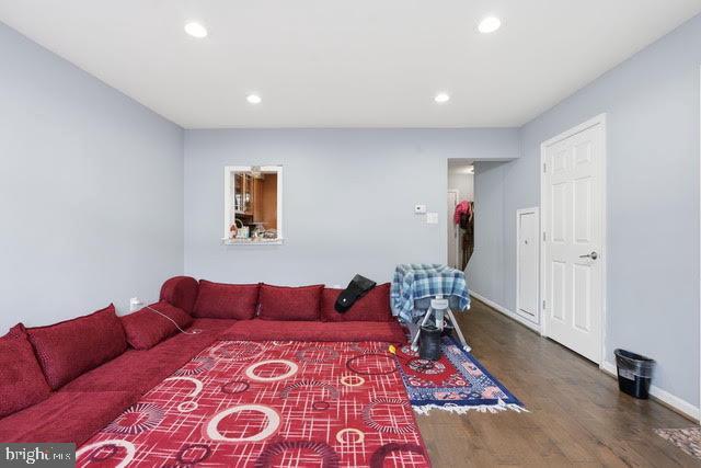 Building Photo - 87 Sudbury Square