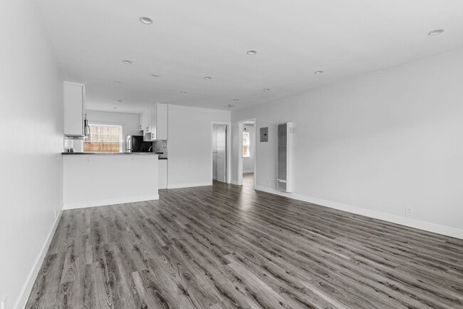 Photo - 241 Bonito Ave Unit 03