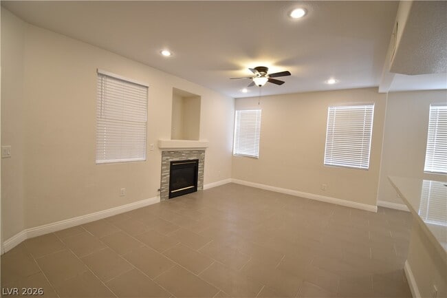 Photo - 7713 Himalayas Ave Unidad 104