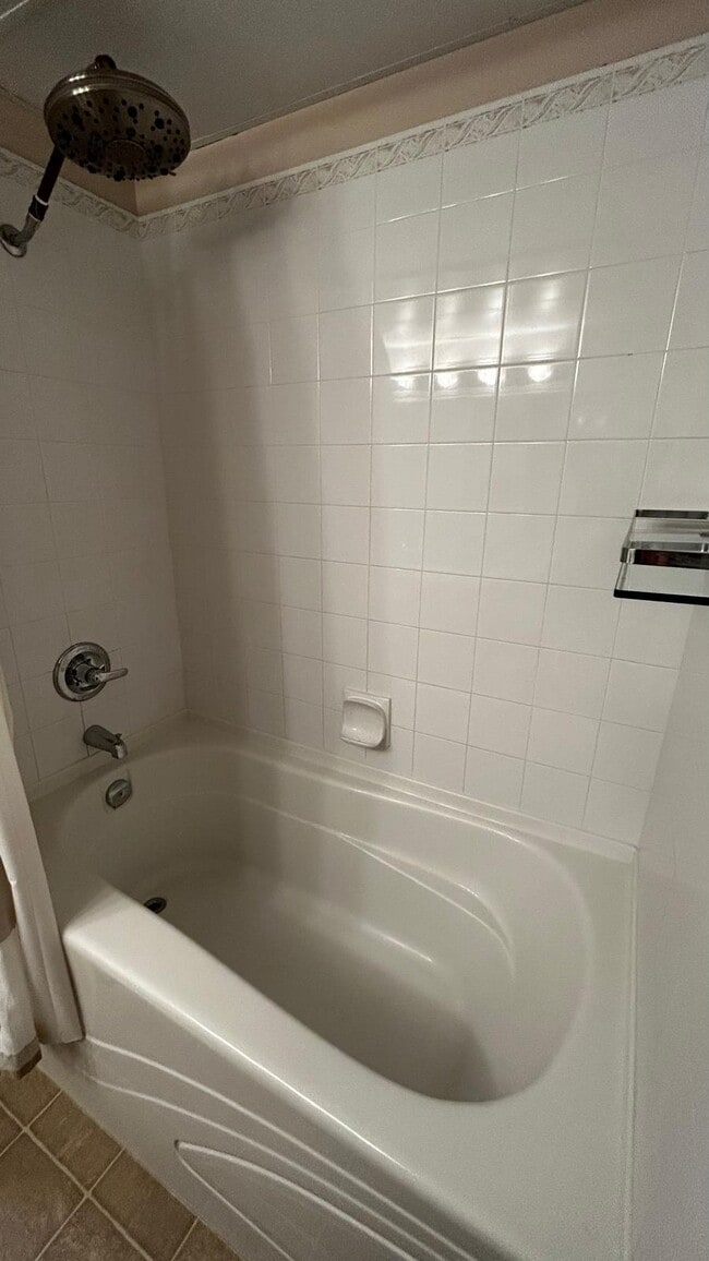Photo - 10319 111 St NW