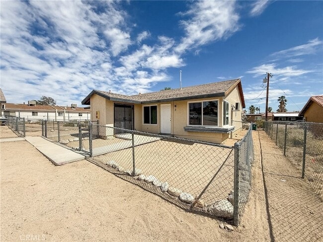 Building Photo - 5839 Bagley Ave