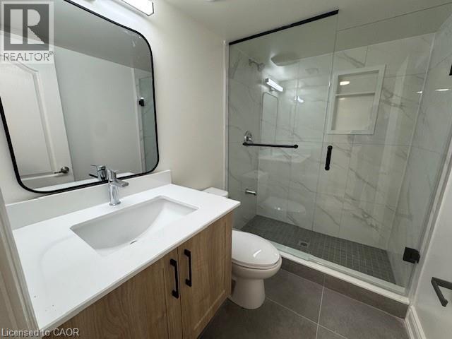 Photo - 208 Pineglen Cres Unit Lower
