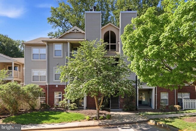 Building Photo - 1783 Jonathan Way Unit A