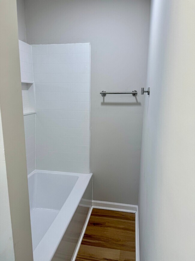 Photo - 1919-21 Burnet Ave Unit Floor 2