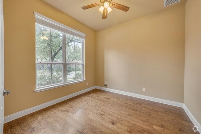 Building Photo - 10821 Crosbyton Ln Rental