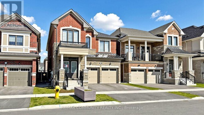 Photo - 1544 Honey Locust Pl