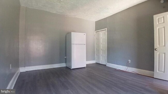 Photo - 4637 Leiper St Unidad 7