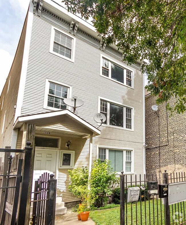 Building Photo - 1528 W Huron St Unit 3 Rental