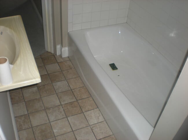 Photo - 208 Kearsarge St