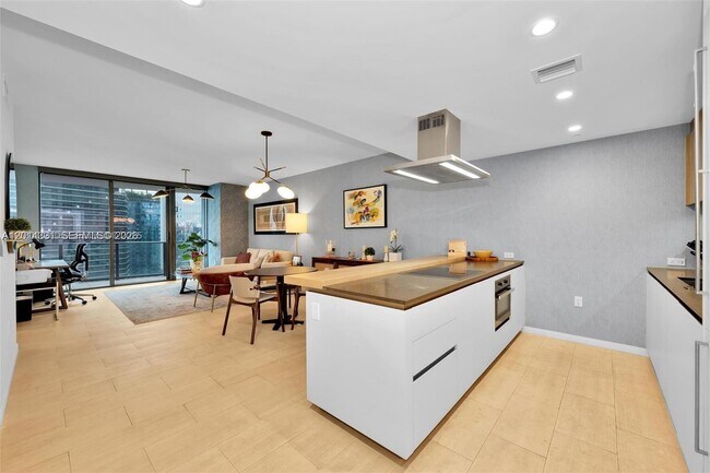 Photo - 1000 Brickell Plaza Unit 3914