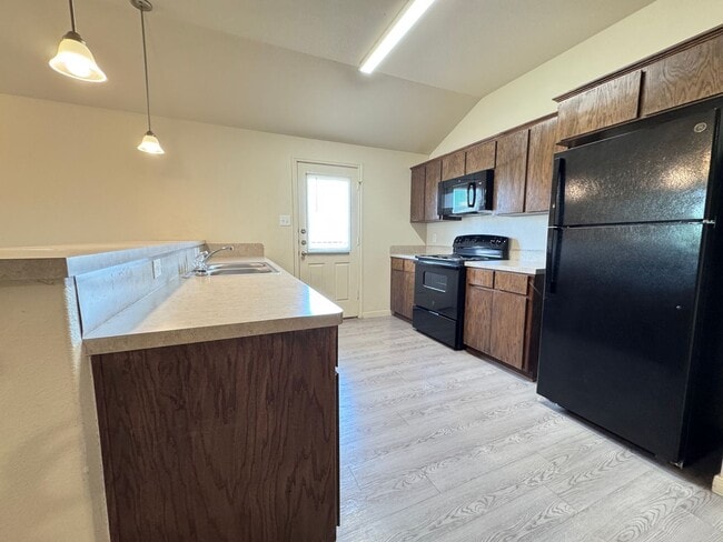 Photo - 5804 Rustler Dr Unidad A