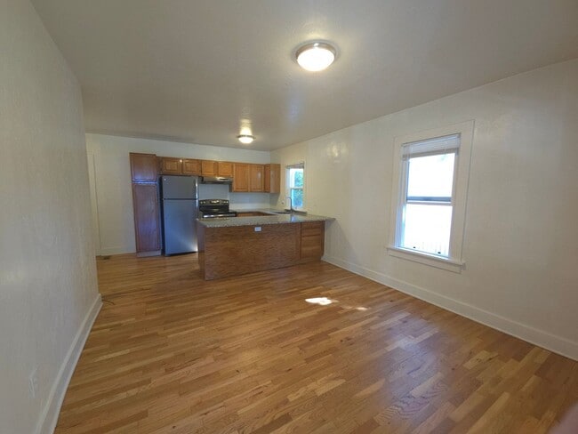Photo - 2321 Grove St Unit 1