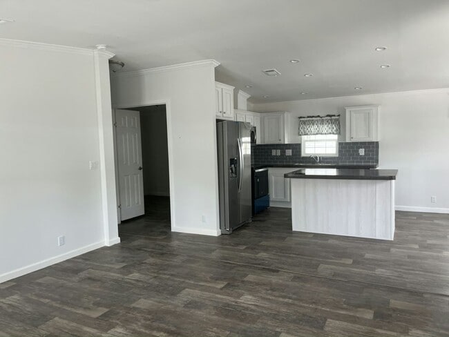 Photo - 15777 Bolesta Rd