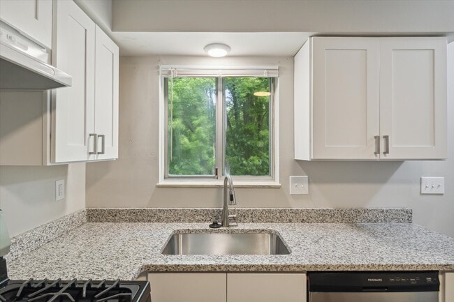 Photo - Pine Run Duplexes