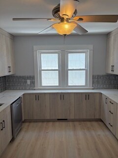 Photo - 381 Huntington Ave Unidad Lower