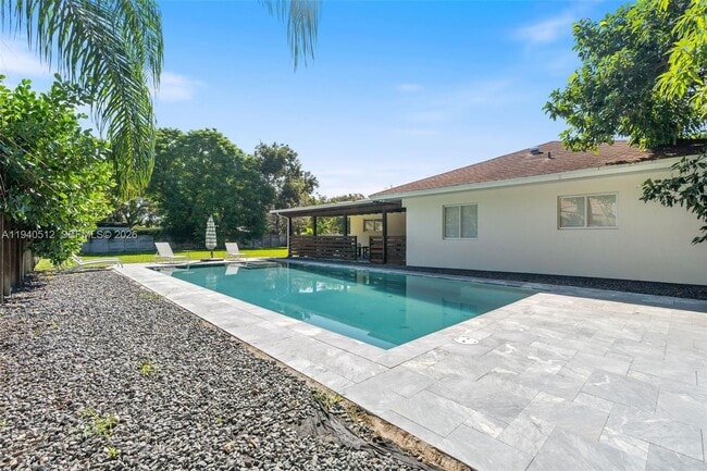 Photo - 8121 SW 97th Terrace