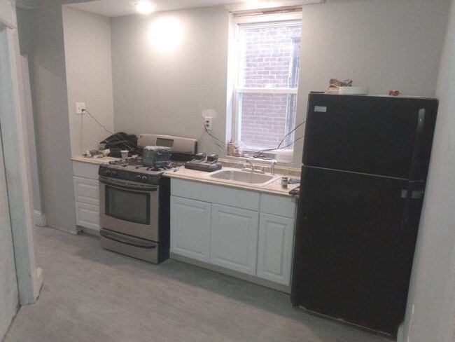 Photo - 3864 W Girard Ave Unit 2nd Floor B1