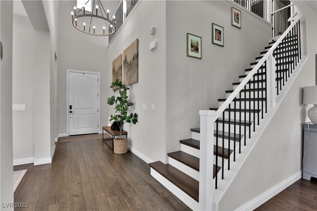 Photo - 2586 Hazelburn Dr