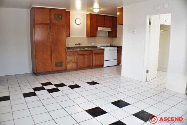 Photo - 1917 Orange St Unit B
