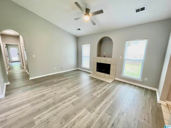 Photo - 5241 Cottage Cir