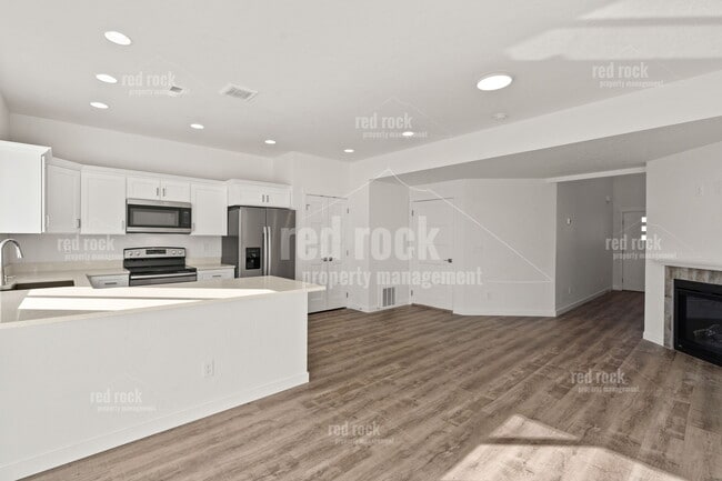 Photo - 12625 E Main Ave