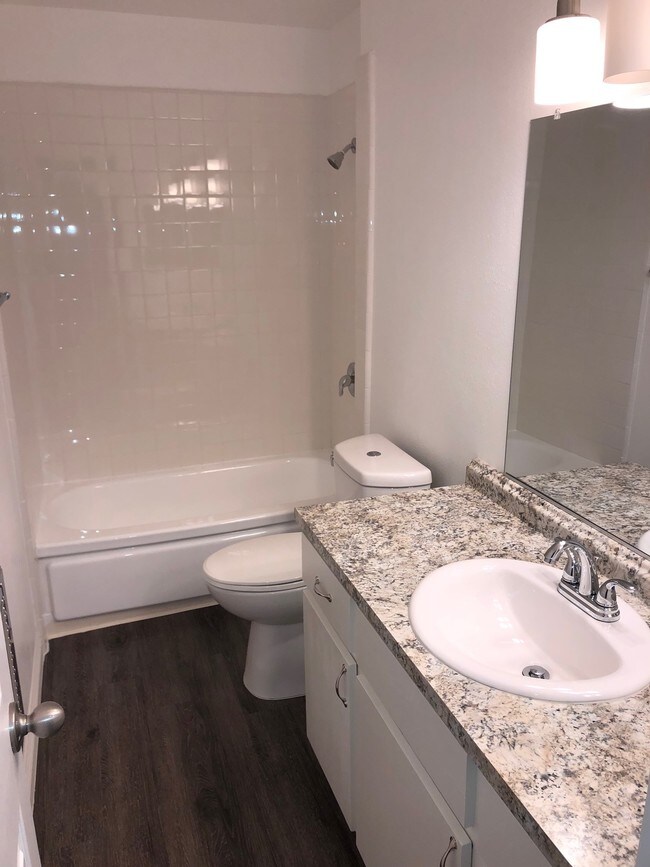3 bdrm - main bath