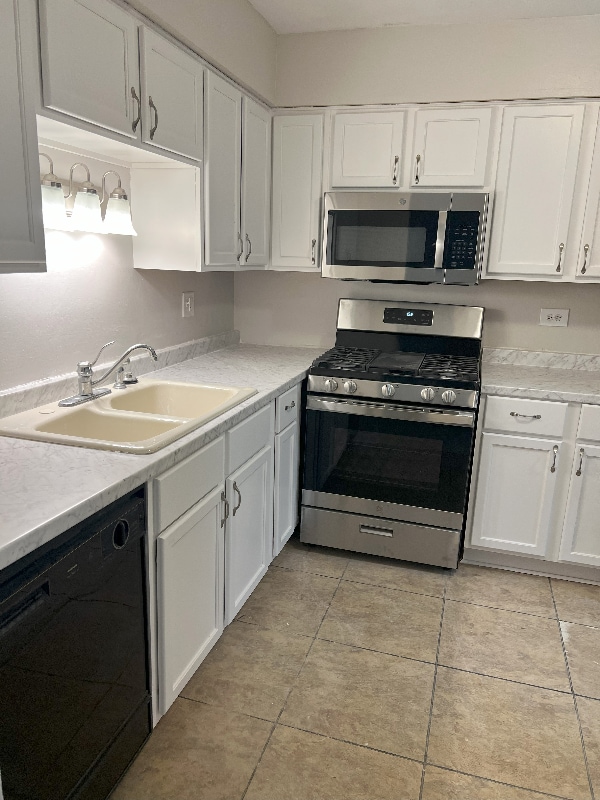 Photo - 1782 Gloucester Ct Unit C