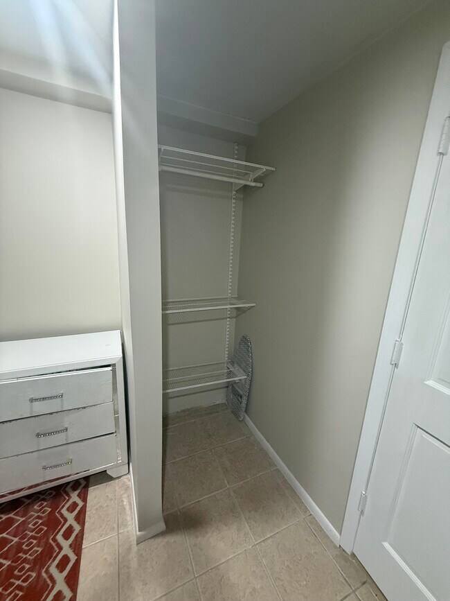 Photo - 7821 Hope St