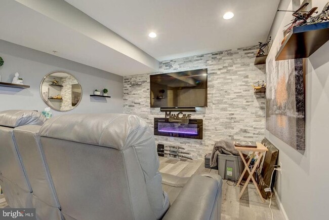Photo - 7111 Beissel Ct