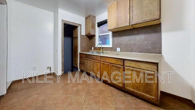 Photo - 6824 Faust Ave