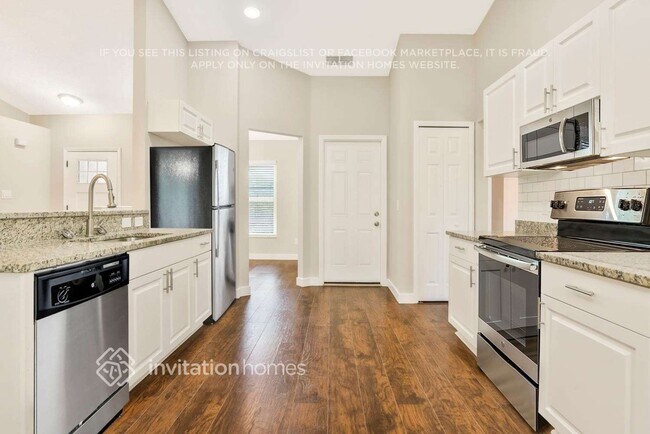 Photo - 15528 Hidden Lake Cir