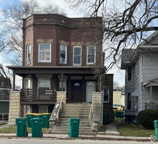 Building Photo - 111 N Center St Unit 2R Rental