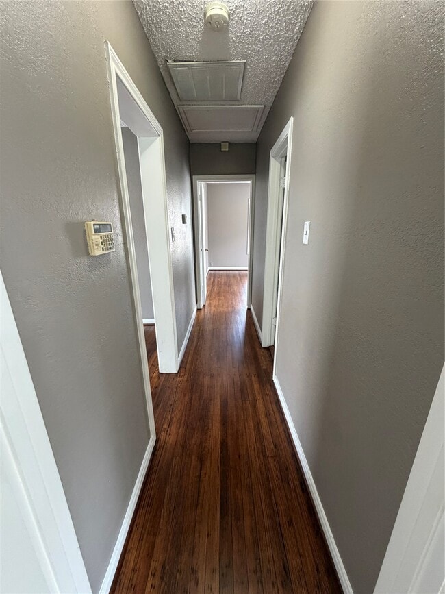 Photo - 111 Inlane St